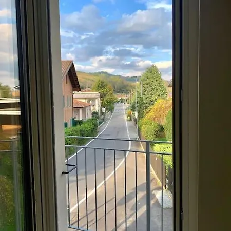 Tranquillo Vicino Ad Alba Mussotto